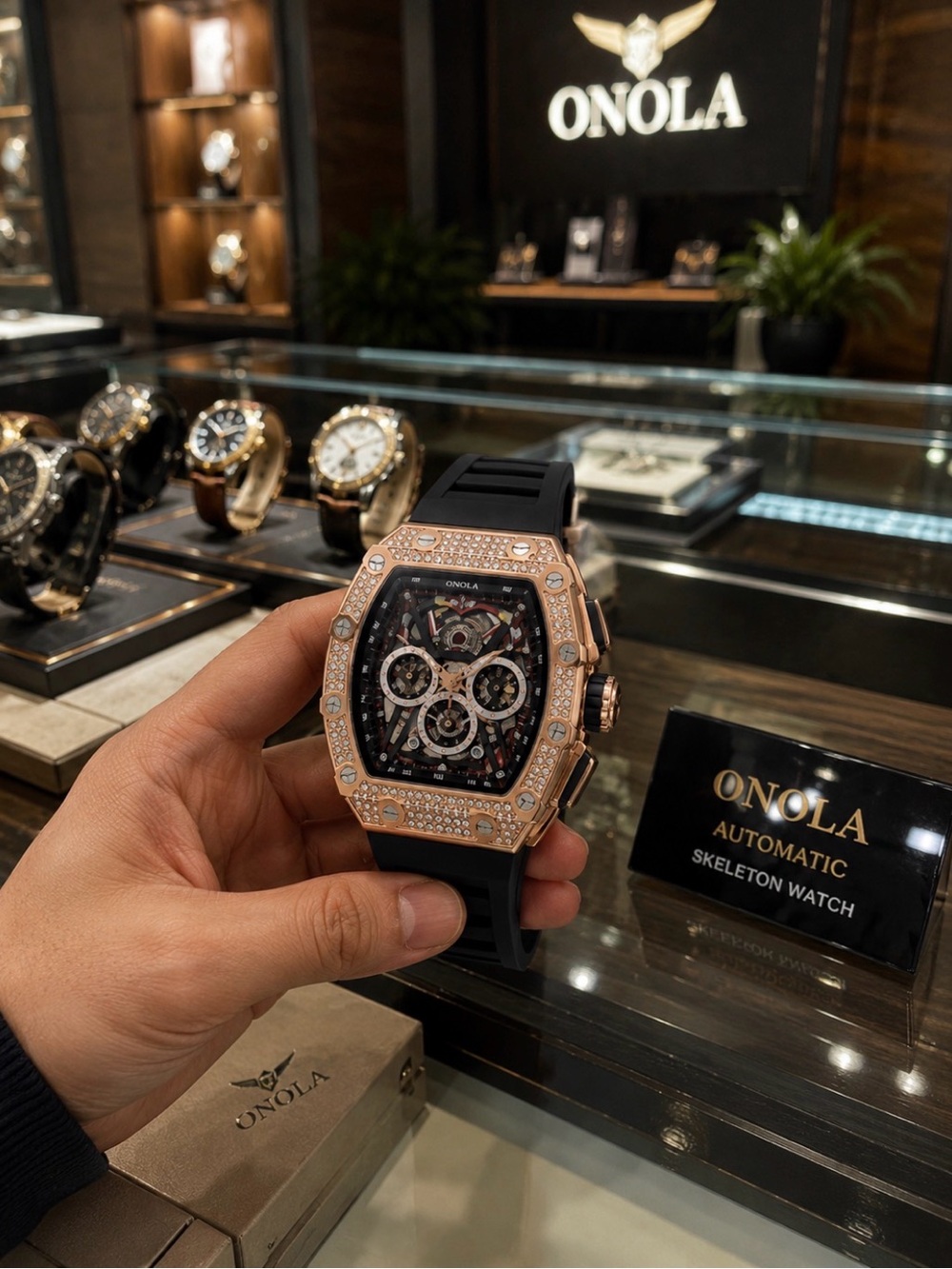 ✨Hot Pick✨ ONOLA Men’s Automatic Skeleton Watch Rose Gold Black Excellent Condit